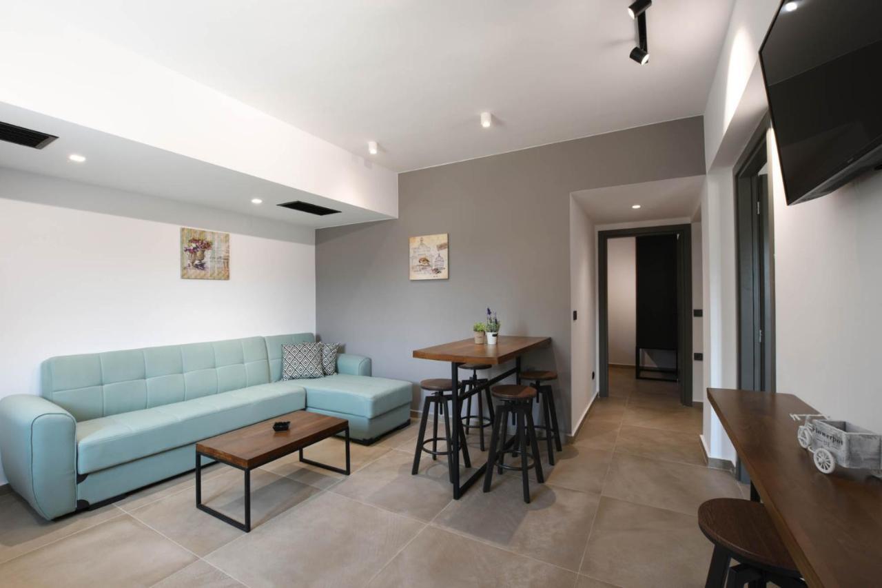Orion Eco Suites Karteros Buitenkant foto